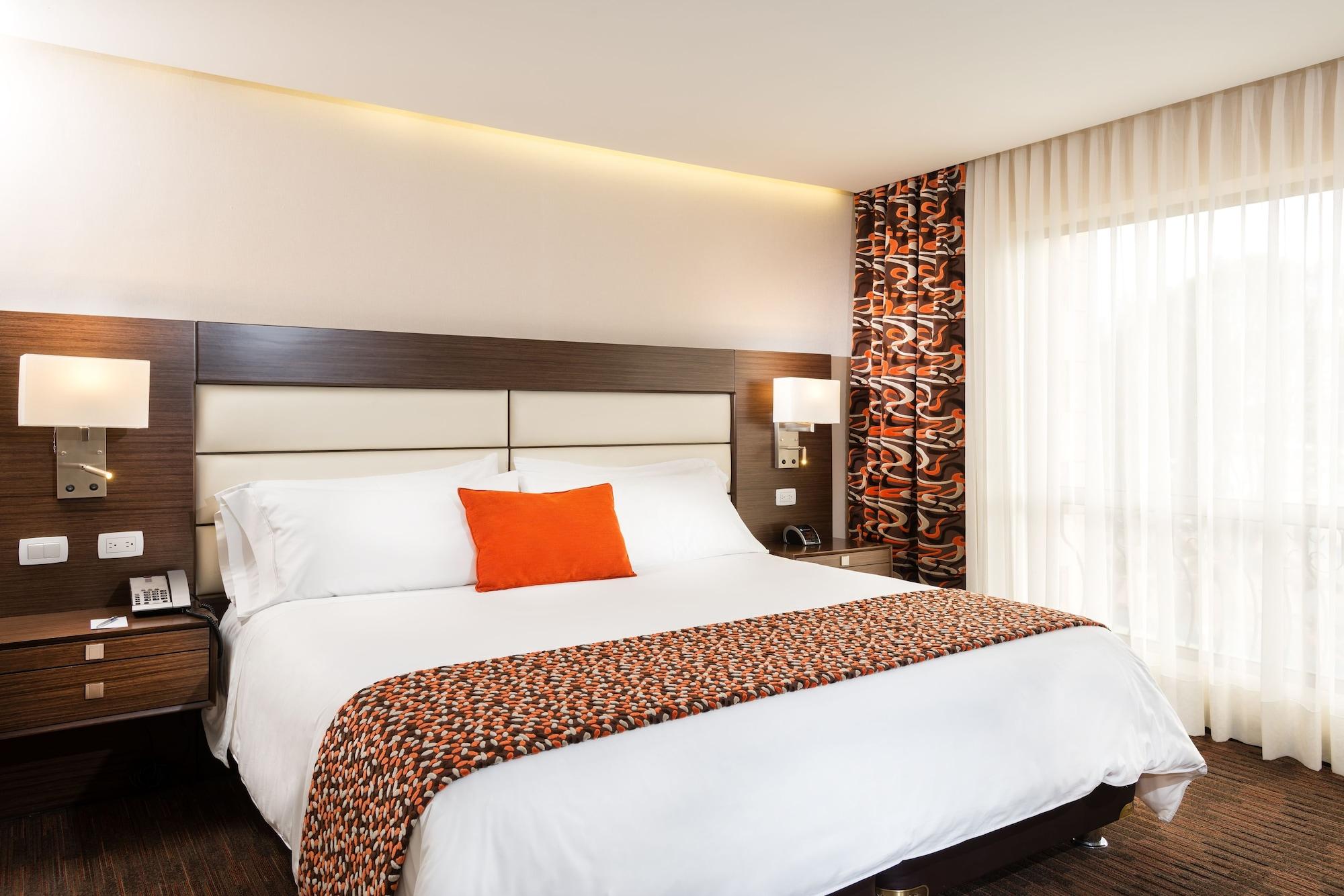 Casa Dann Carlton Hotel & Spa Bogota Exterior photo A bedroom at the hotel
